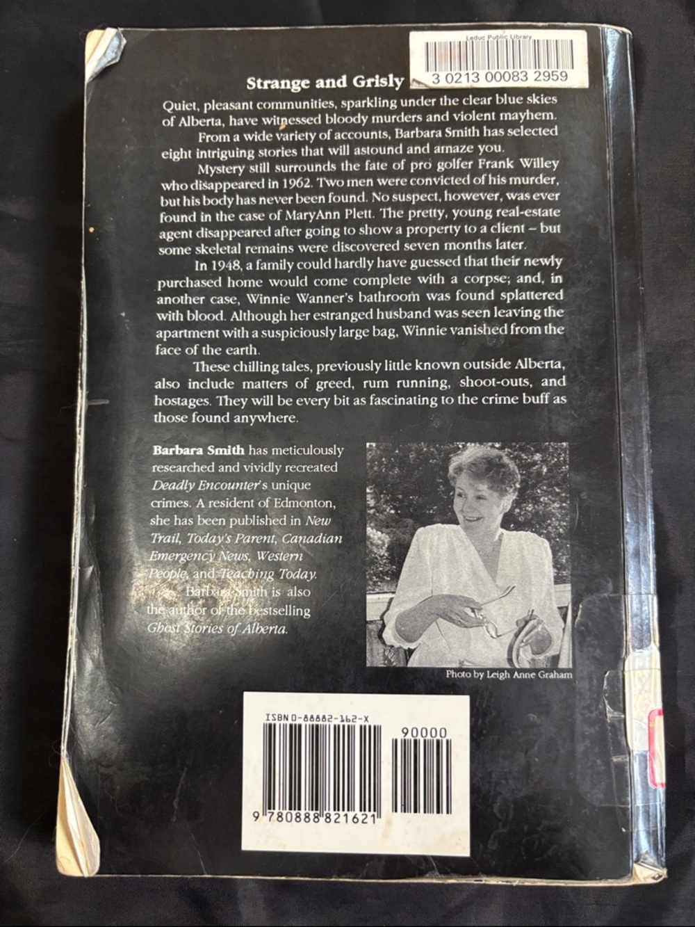 Canadian Ghost Stories Book Bundle - 3 books by Barbara Smith - Picture 10 of 13